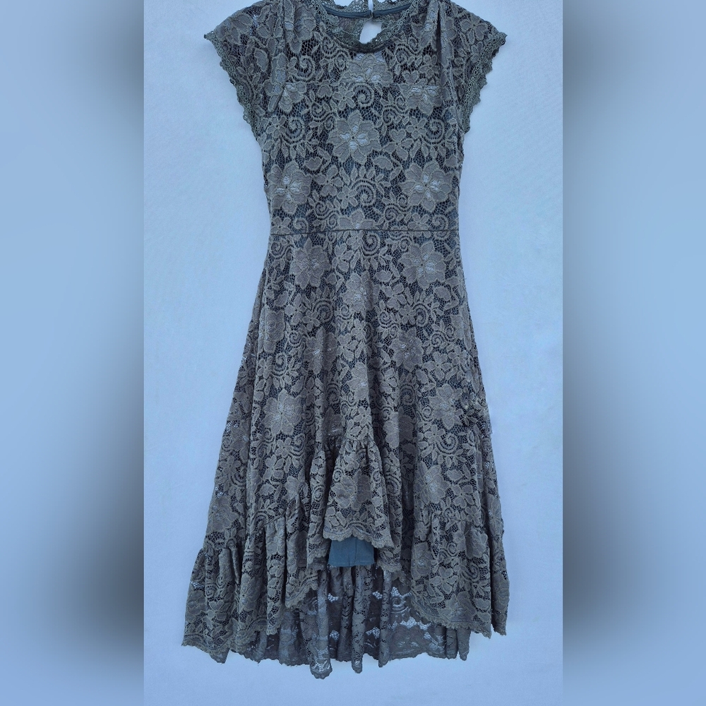 Joyfolie Maxi Dress in Gray with Elegant Lace